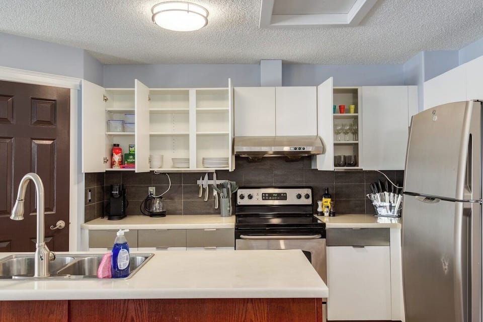 Fully stocked kitchen