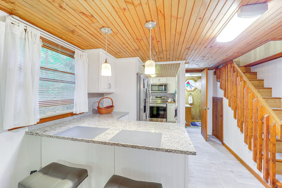 Breakfast Bar | 1st Floor