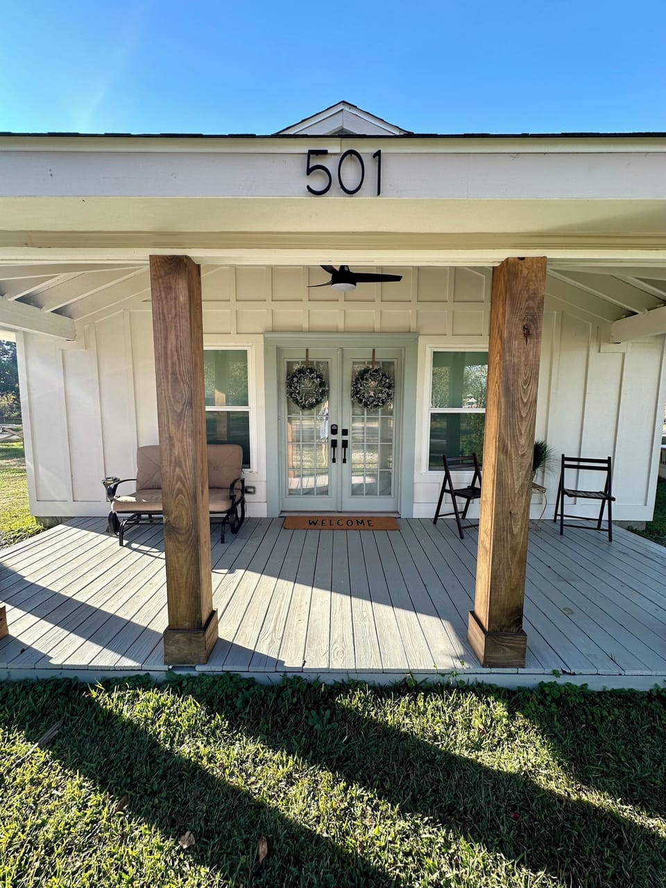 Front of the house. You will enter through these double doors labeled B.