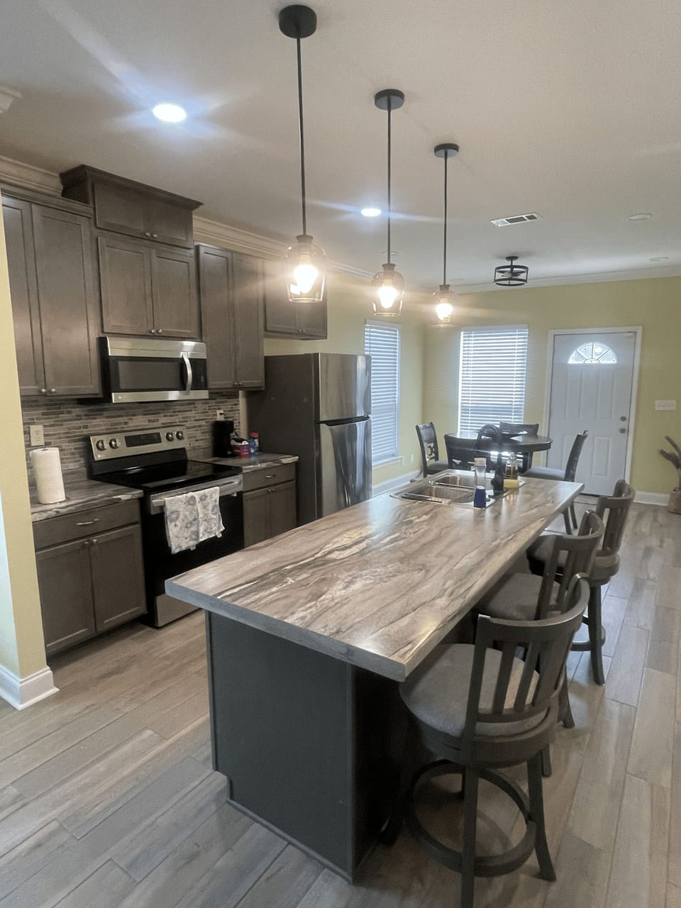 Kitchen Bar