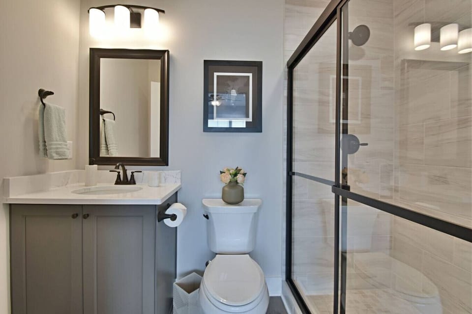 King Bathroom