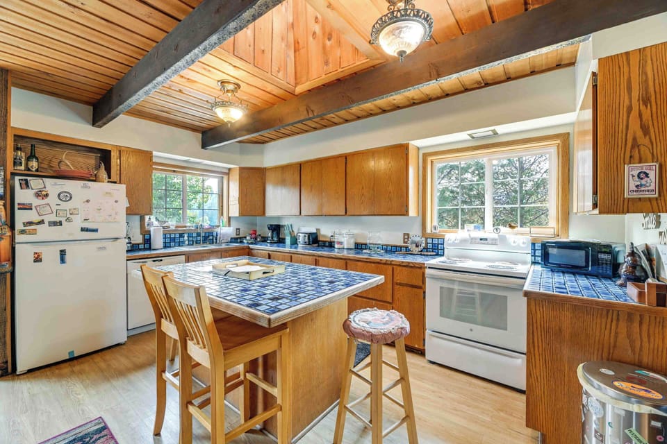 Kitchen | Dishwasher | 2nd Floor