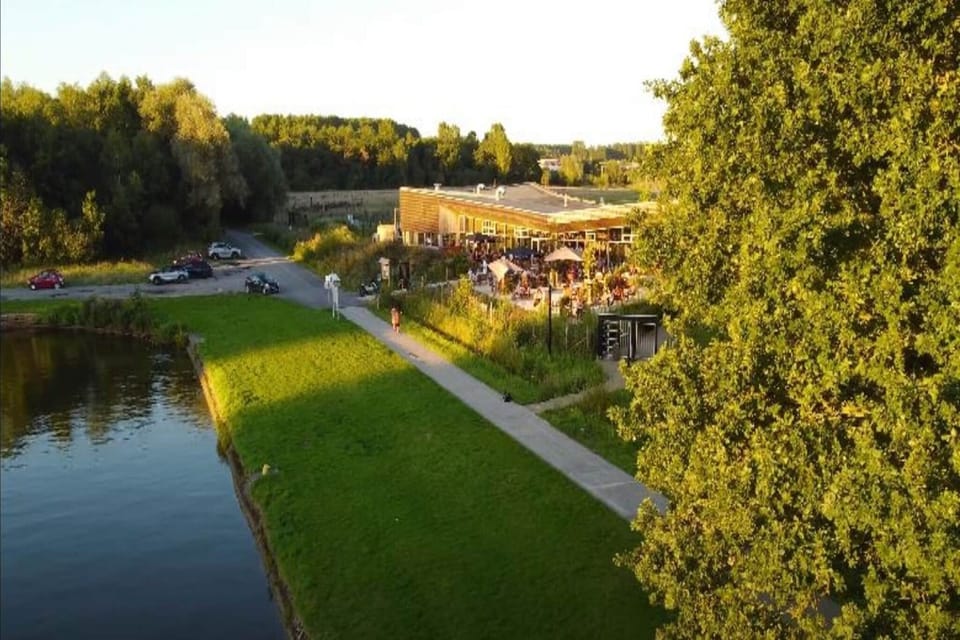 Surroundings [summer] (1-5 km)