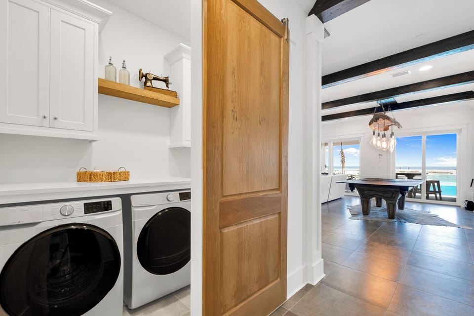 1st floor laundry