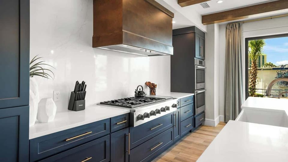 Kitchen - Oversized Refrigerator - Dishwasher, Double Ovens, &amp; Large Gas Stove  - Balcony Access