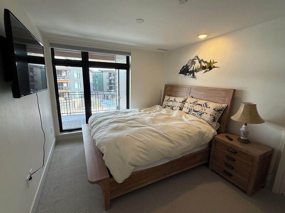 King bed