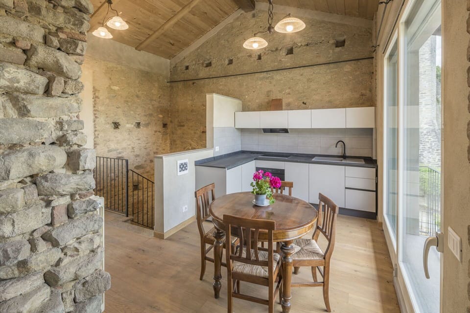 Autumn, Kitchen, Spring, Summer