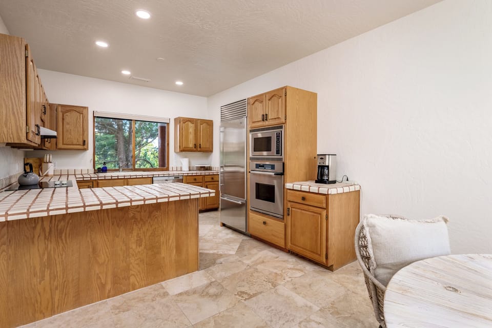 Full kitchen with modern appliances