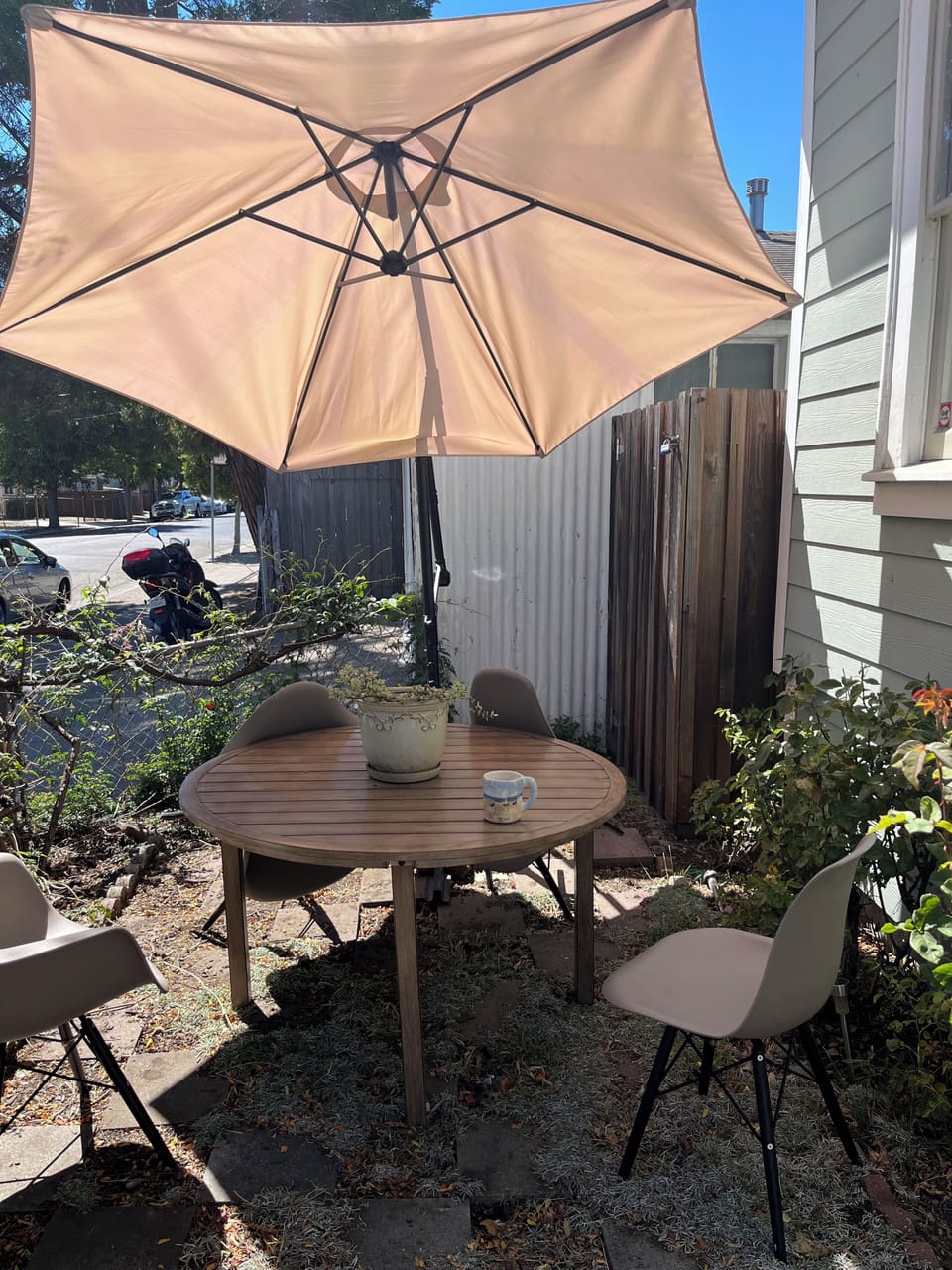 yard dining table