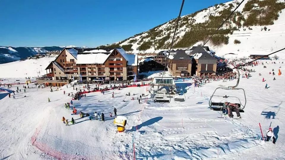 Snow and ski sports
