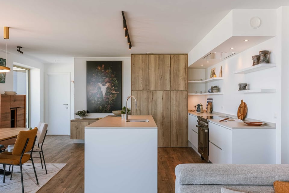 Well-equipped open kitchen