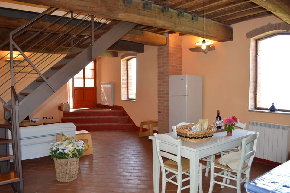 Table, Plant, Furniture, Window, Building, Flowerpot, Houseplant, Wood, Interior Design, Floor