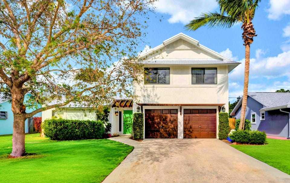 Paradise found! Embrace tropical vibes in our stunning home. 