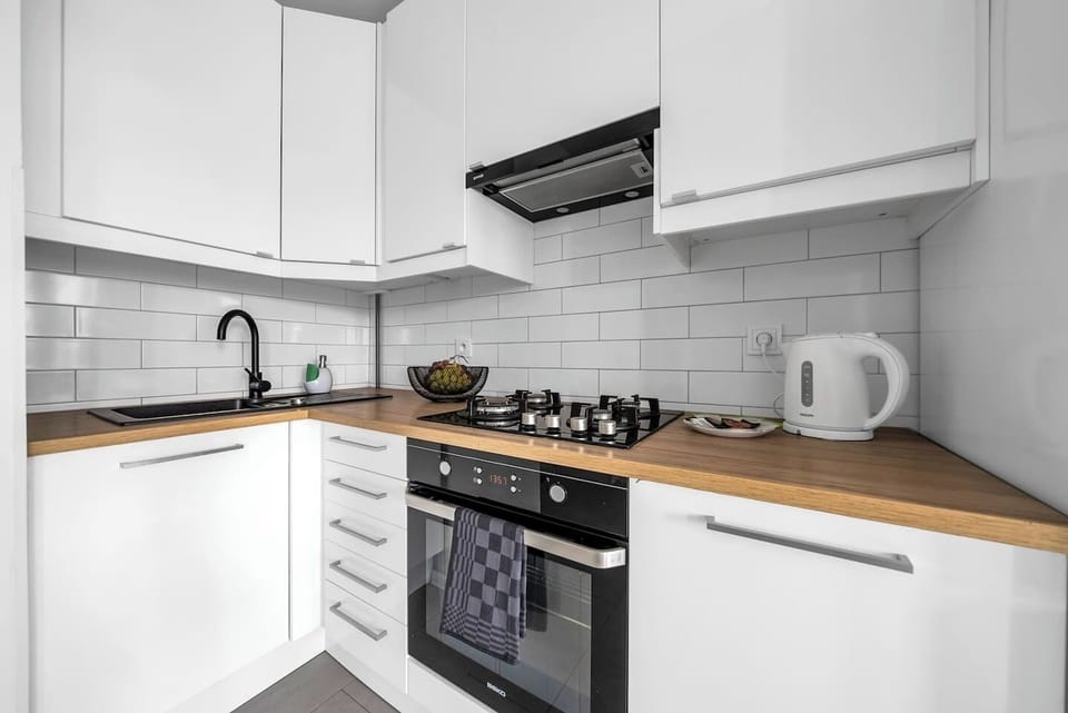 Fully Equipped Kitchen | Book Now with RENTUJEMY