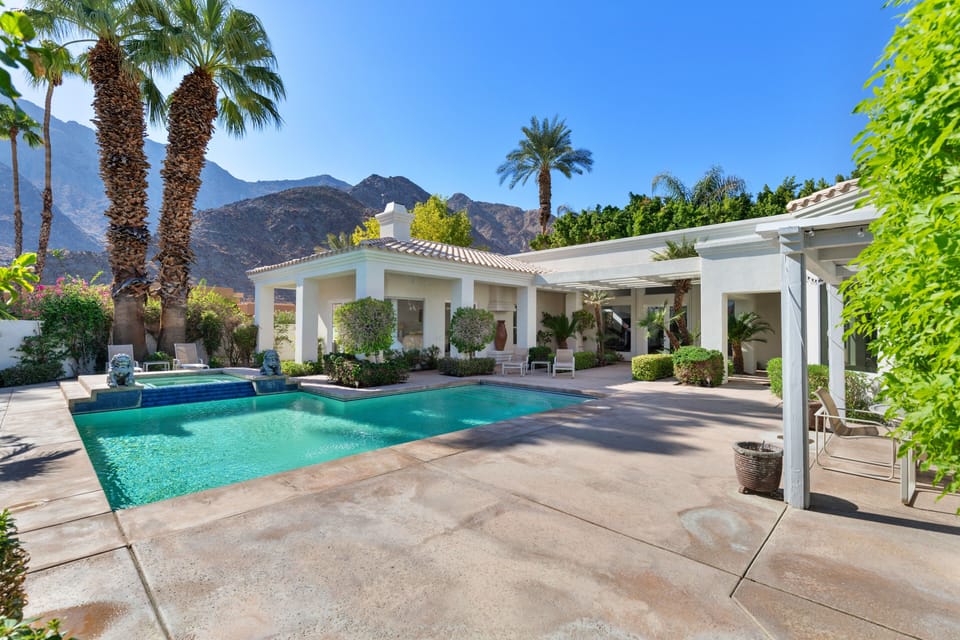 Private Pool and Spa in Courtyard