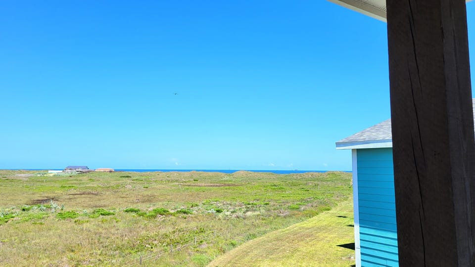 Enjoy panoramic ocean and island views from the balconies!