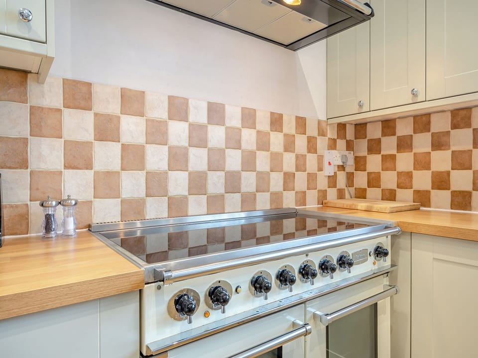 Kitchen/diner | Greenhill Farmhouse, Bletchingdon