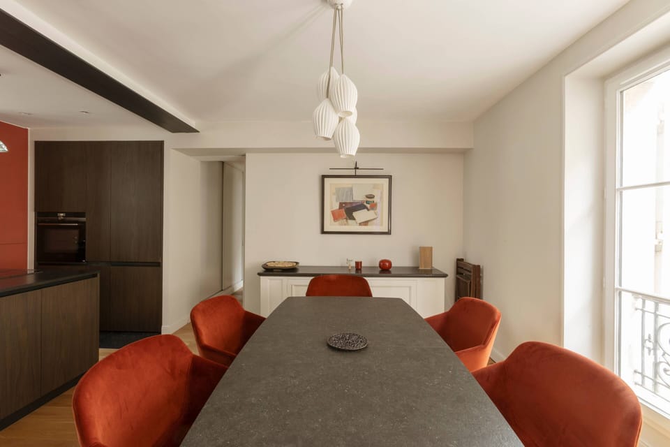 Dining room-Dining table, Dining chair
