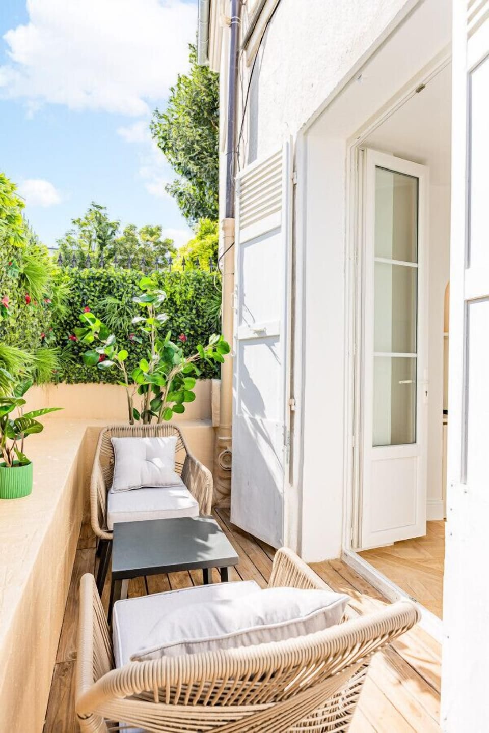Terrace/patio