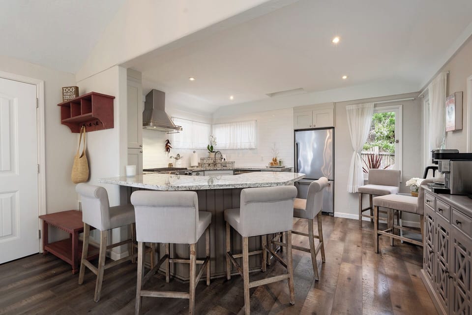 Kitchen with bar seating