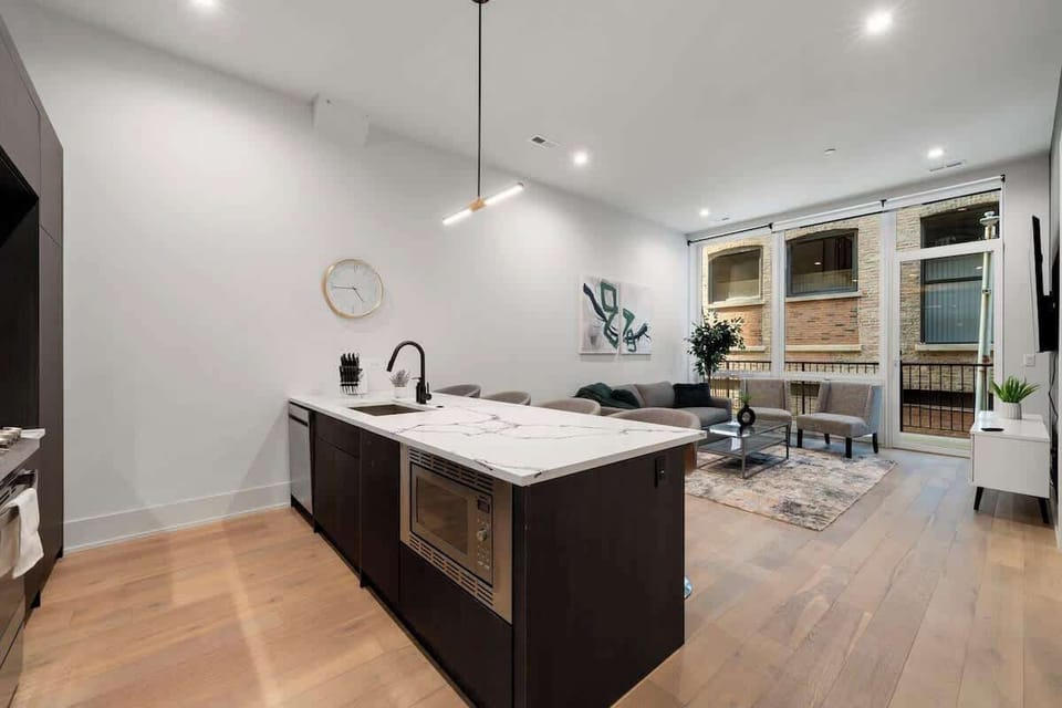 Open kitchen layout keeping cooking light & easy.