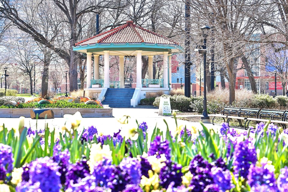 the Porch patio @WashingtonPark: serves drinks + small bites