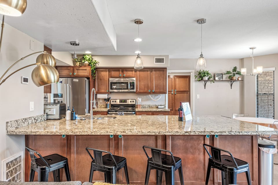 Enjoy cooking in our sleek and well-equipped Scottsdale kitchen