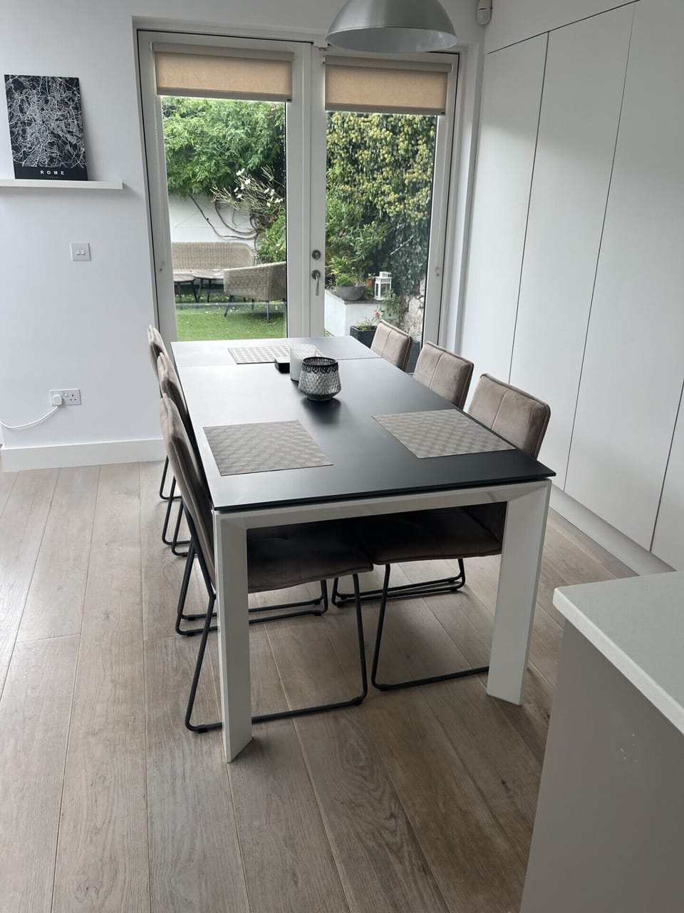 kitchen/dining/living room