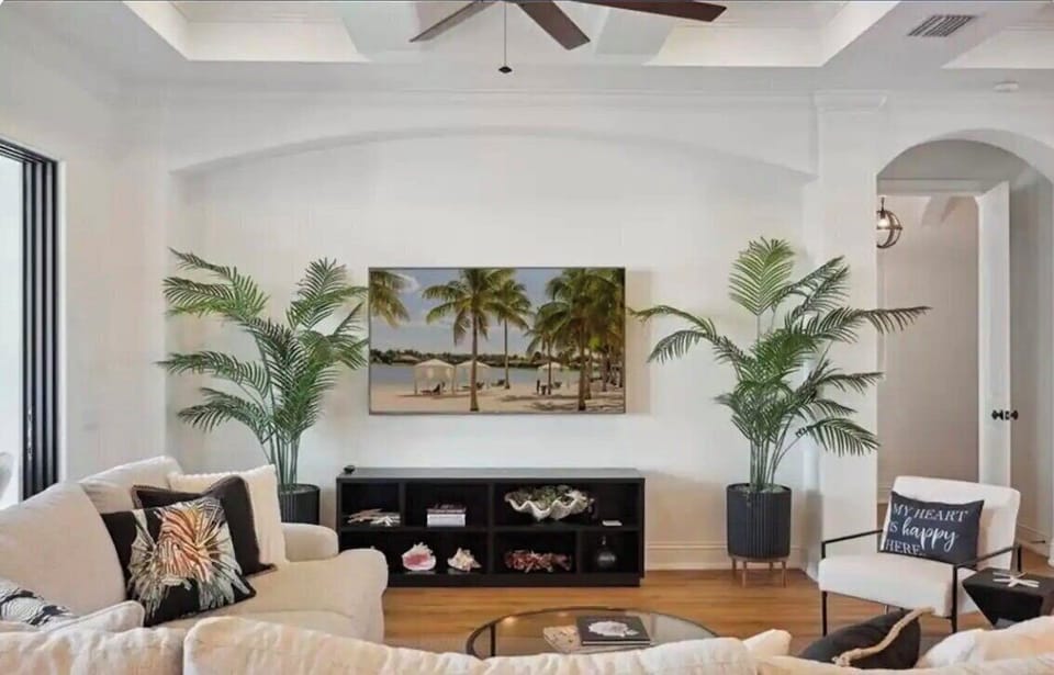 Welcome to our newly remodeled luxurious 5-bedroom, five 1/2-bathroom home House in Marco Island