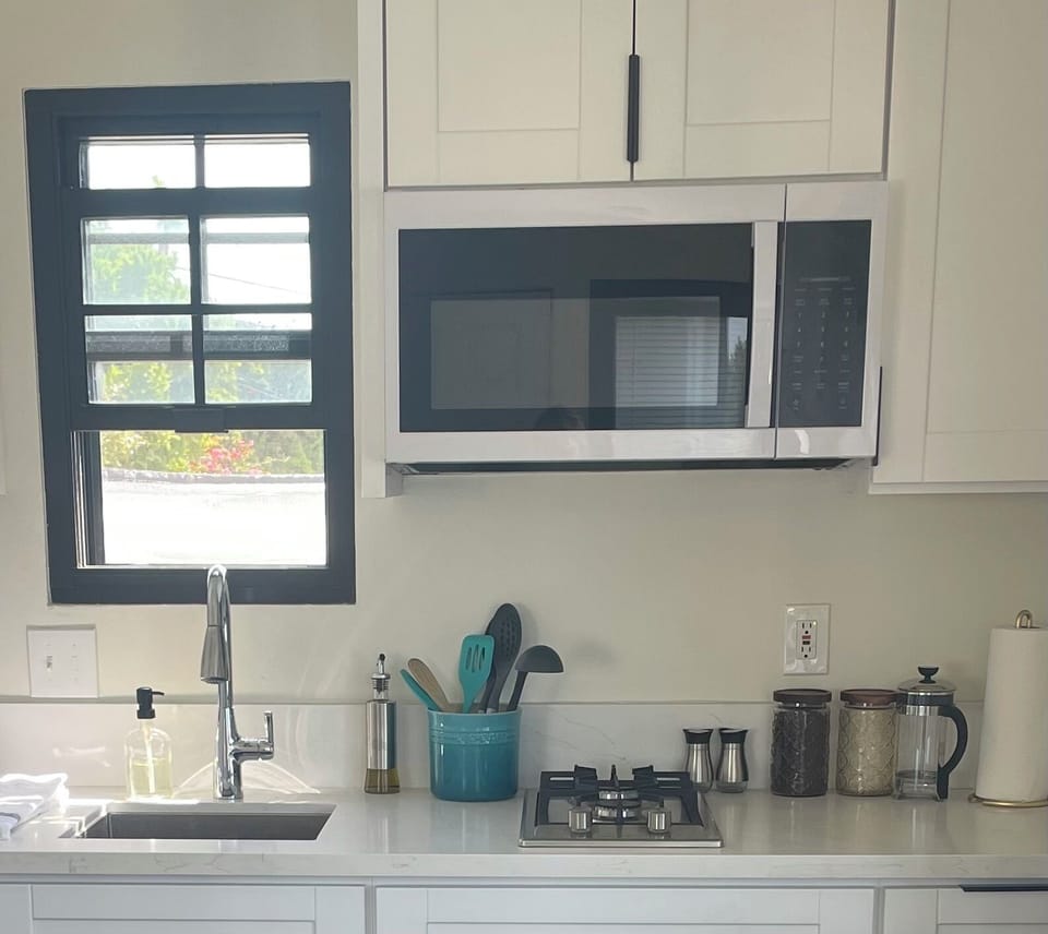 Kitchenette has two gas burners, all the kitchen Utensils you could ask for!