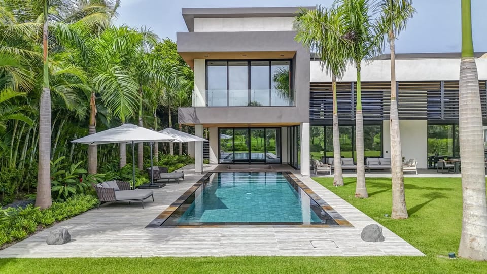 Hacienda B14 - Stylish Modern Golf View Villa (4531)