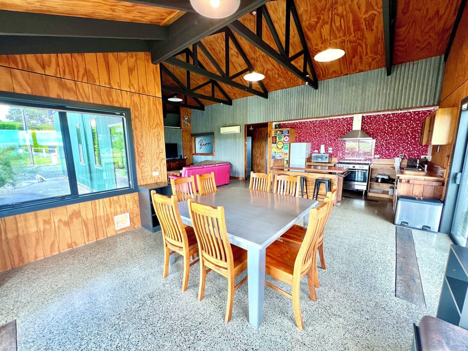 Kitchen/Dining