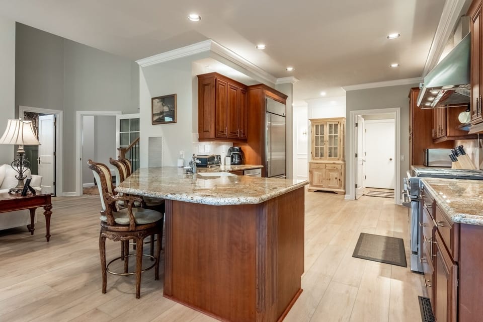 Snowcreek 525 AirBnB-40