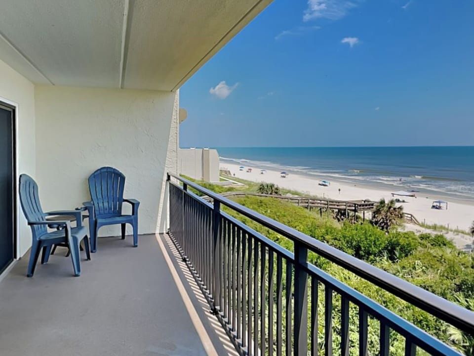 Welcome to Windjammer 304