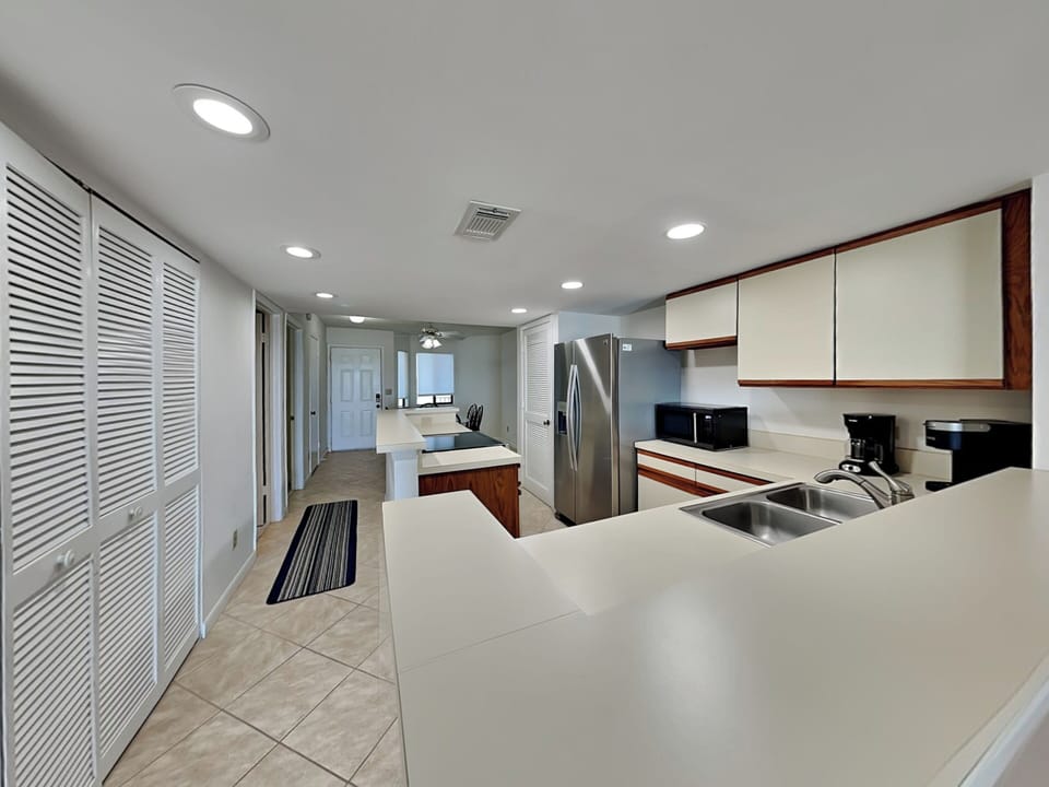 Fully Equipped Kitchen with Stainless Steel Appliances