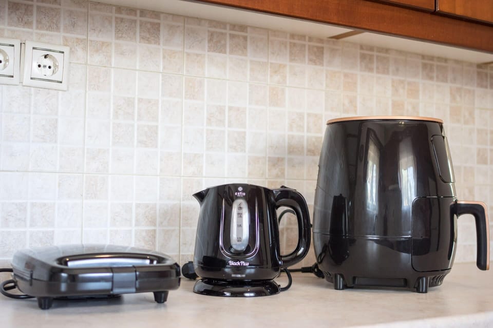 Small Appliances Including Kettle and Coffee Maker

