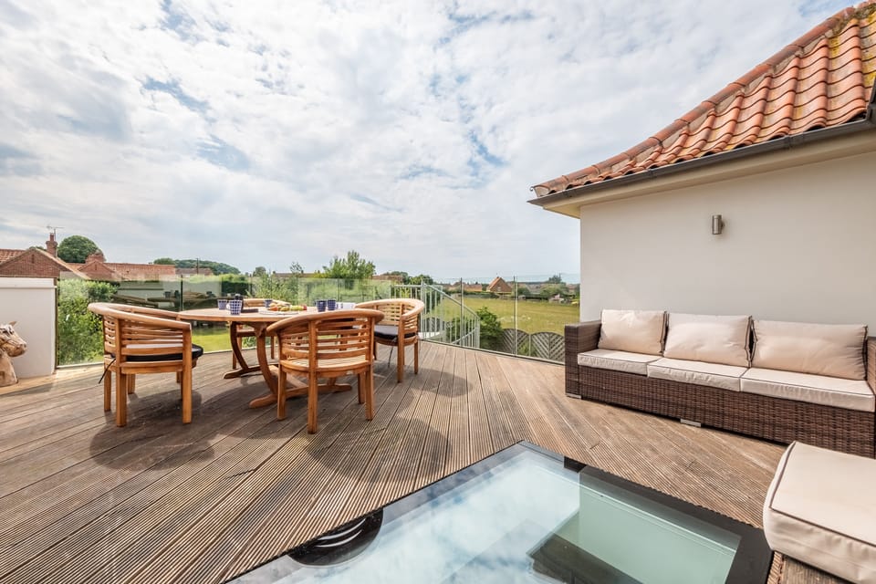 Guardian House, Burnham Market: The stunning balcony