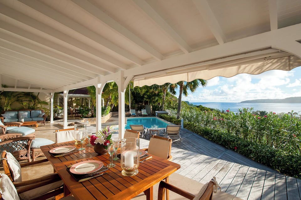 Fully equipped kitchen, electric oven, gas stove, dishwasher, fridge and freezer, ice machine, microwave, toaster, filter coffee maker, and espresso coffee machine, blender. Outdoor dining rectangular table on the covered terrace. Another dining table is 