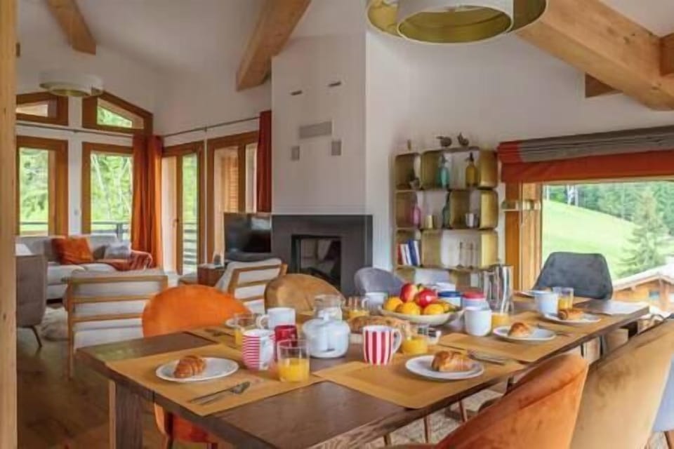 Les Or\xE9ades - Penthouse Duplex