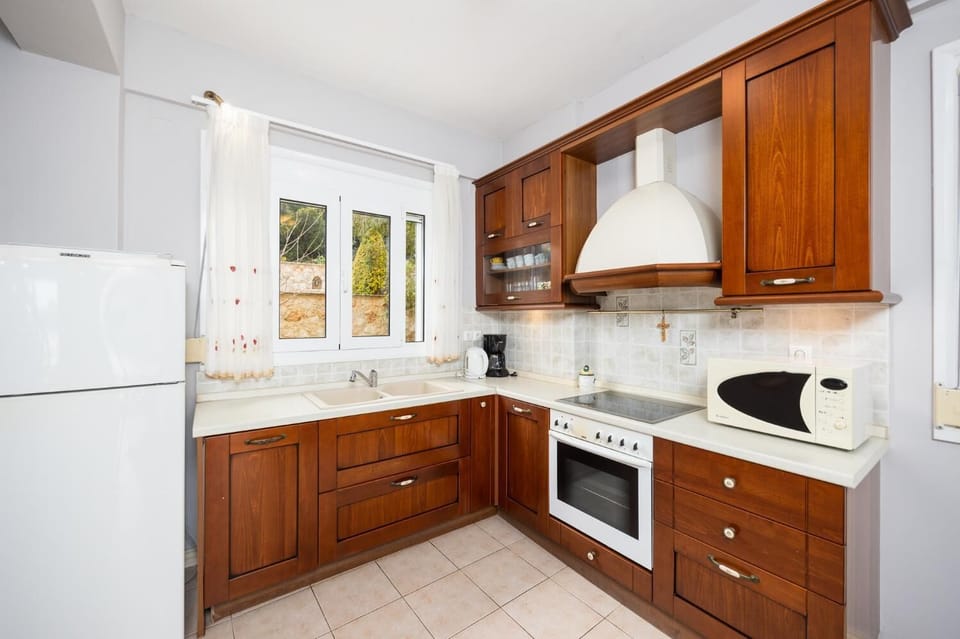 Equipped kitchen