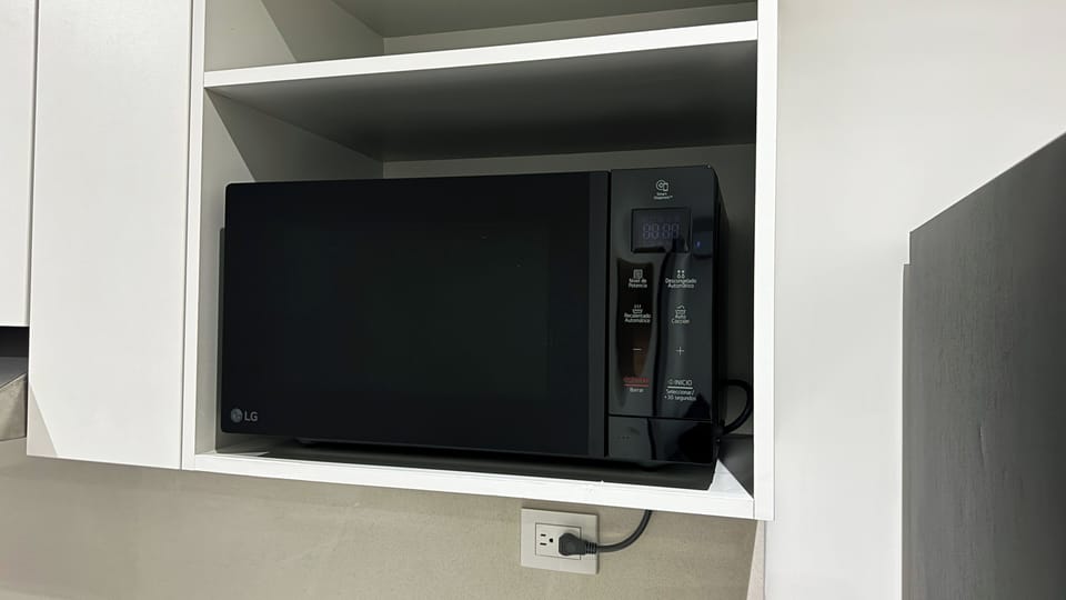 Microwave