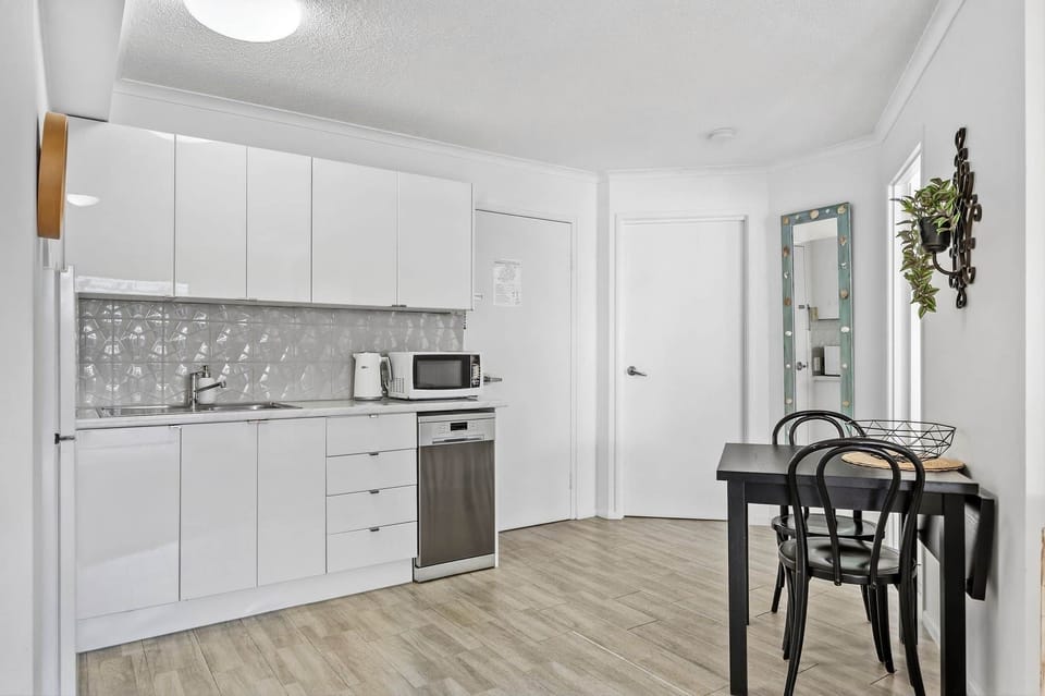 Web 1782220982534 bwrm 004