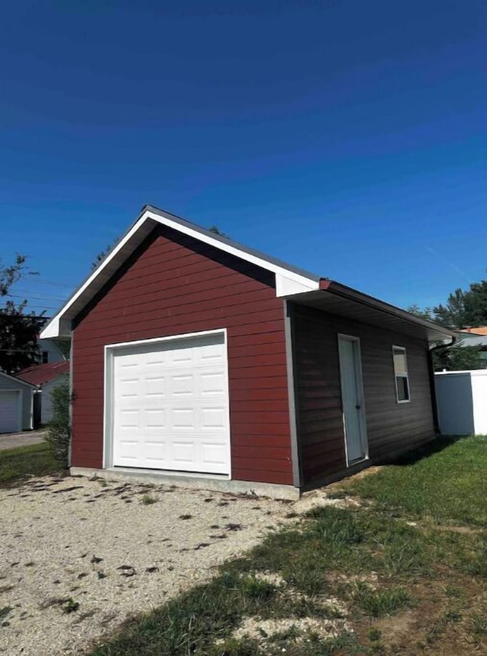 Detached Garage.  Parking behind house is preferred, access via alley
