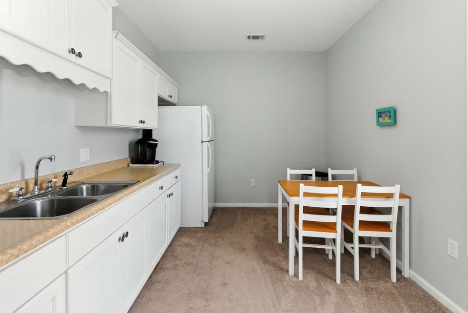  Kitchenette - 2nd Floor