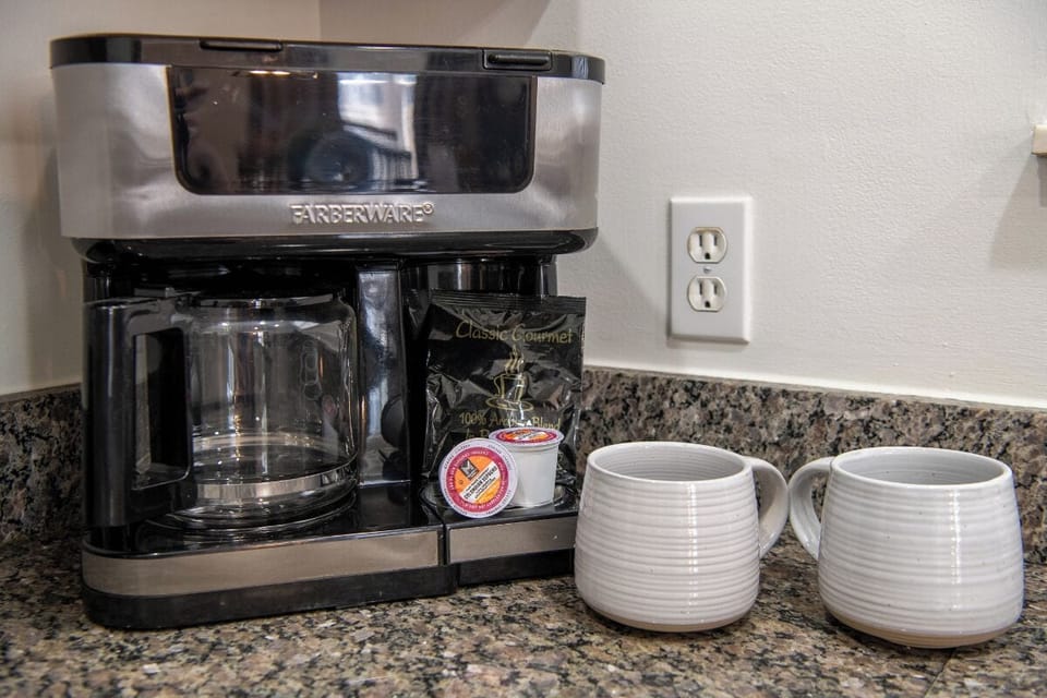 Dreaming Bear's fully equipped kitchen