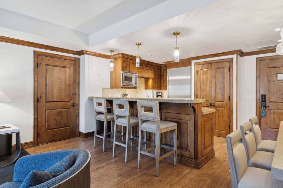 AspenMtnResidences-35B3-4379