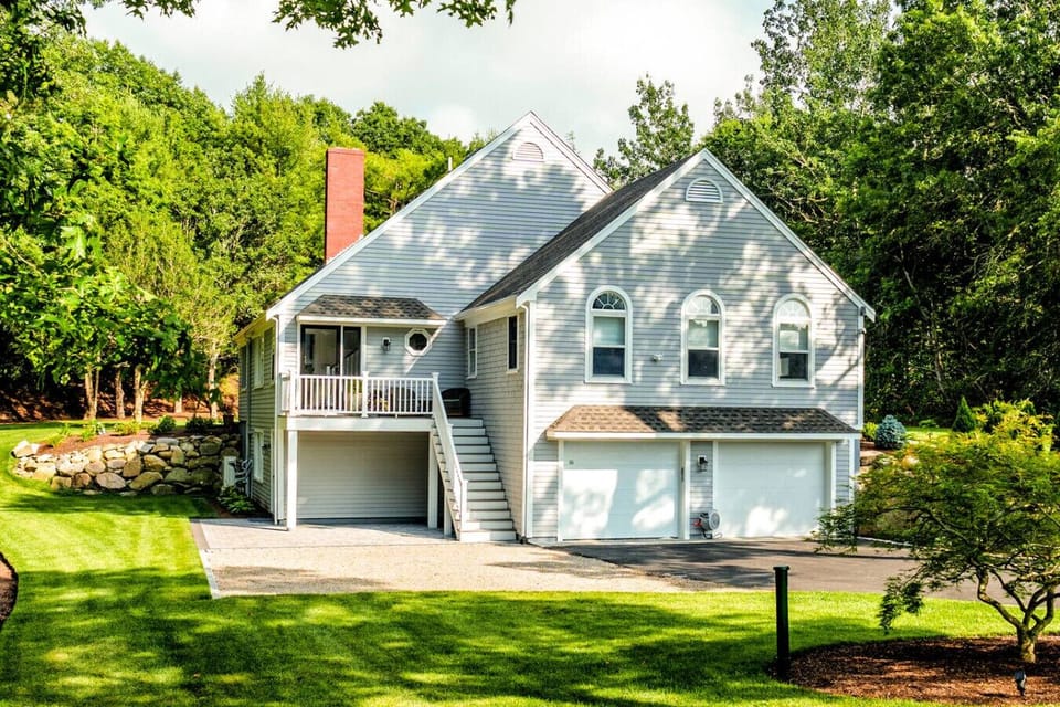 Your North Falmouth Vacation Retreat