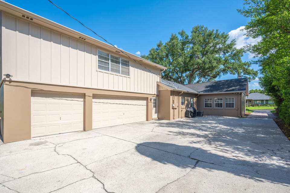 The door to the right of the garage is how you access the guest house. 