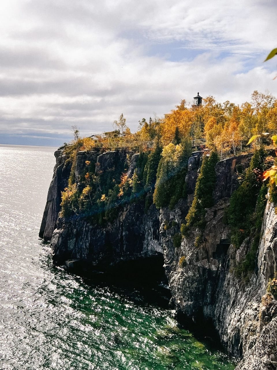 Enjoy views of the famous Split Rock Lighthouse from the cabin! Located just a few minutes away