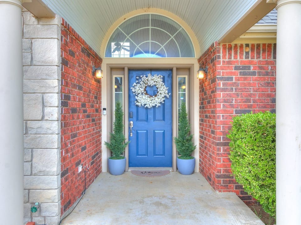 Exterior - Entry
